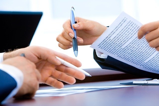 Pros and cons of electronic signature